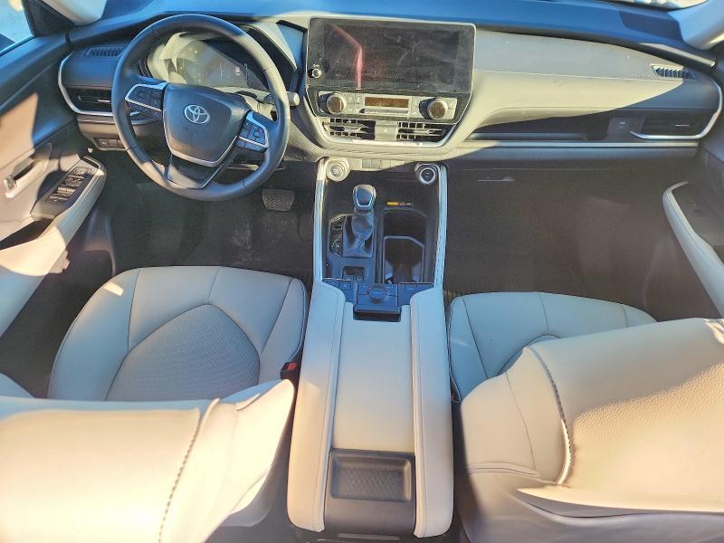 2025 Toyota Grand Highlander le