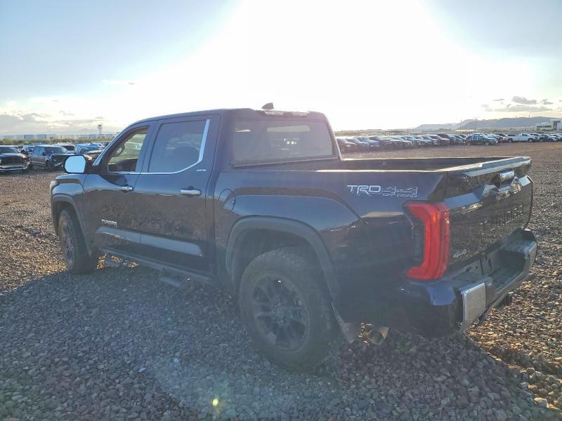 2023 Toyota Tundra Crewmax Limited