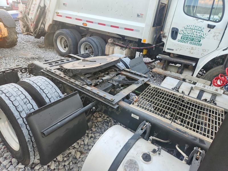 2020 International Lt625