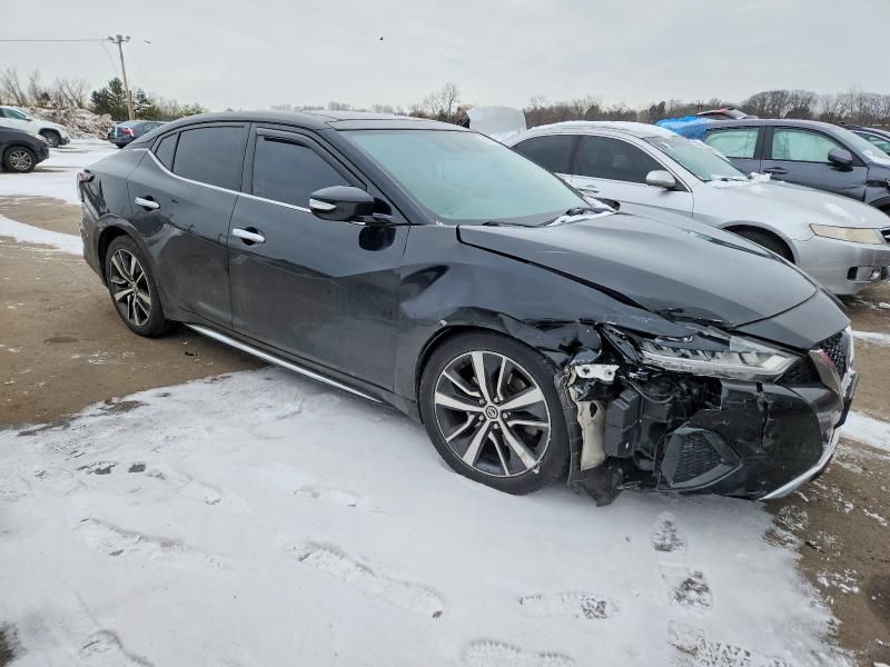 2019 Nissan Maxima s