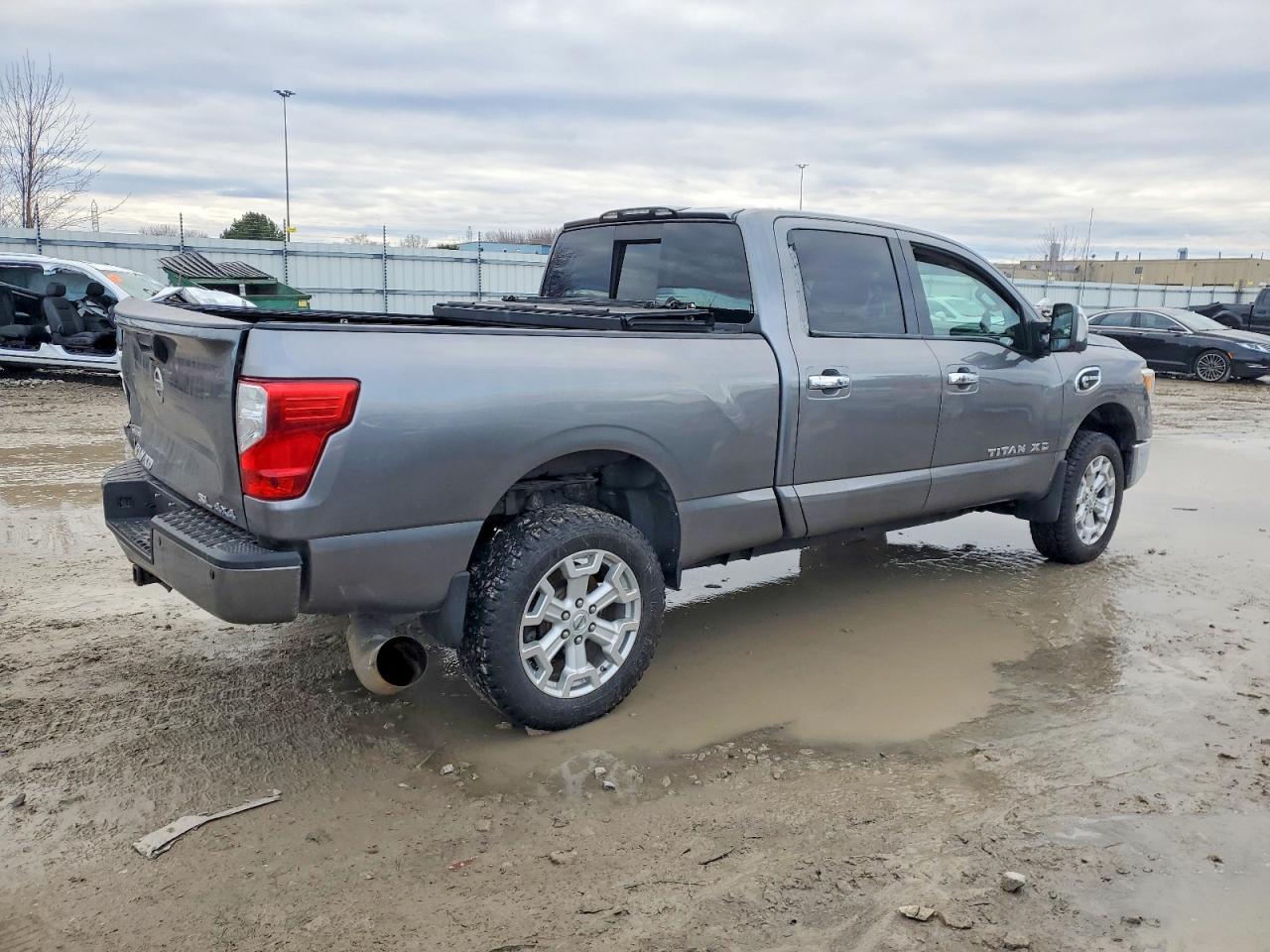 2016 Nissan Titan XD SL