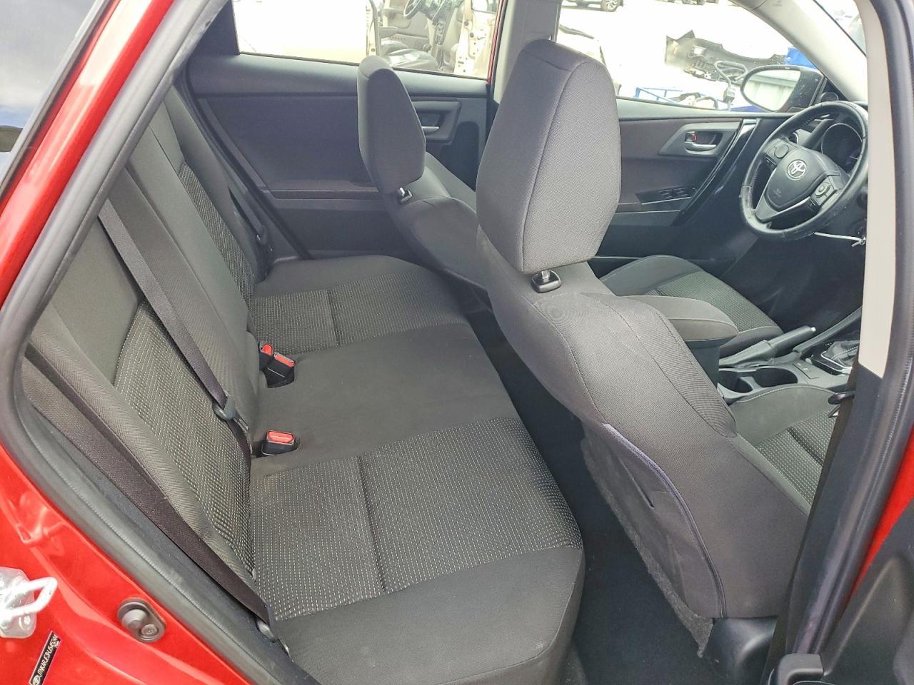 2017 Toyota Corolla im