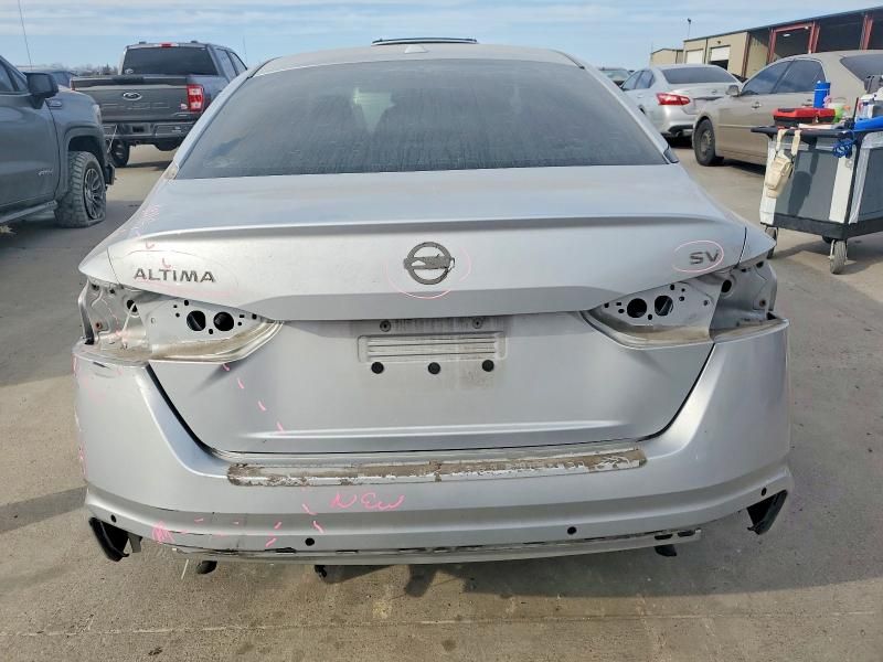 2021 Nissan Altima sv