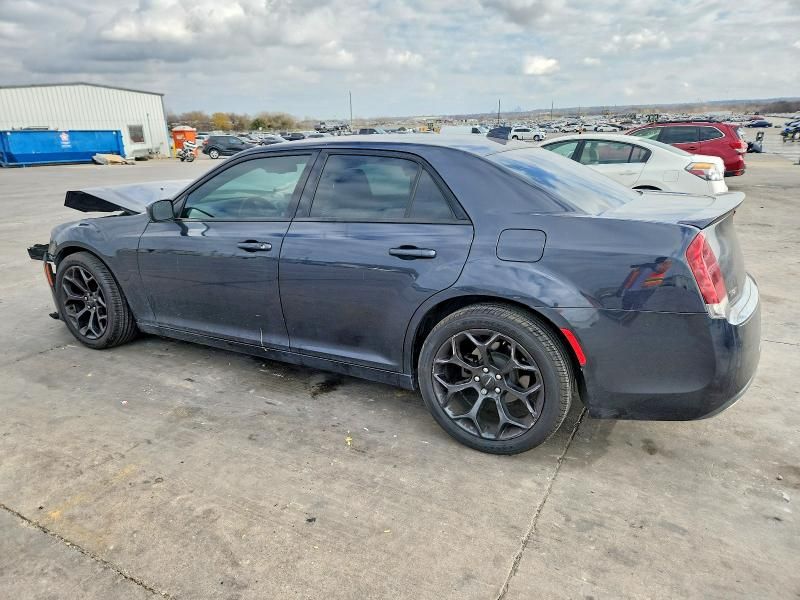 2019 Chrysler 300 s