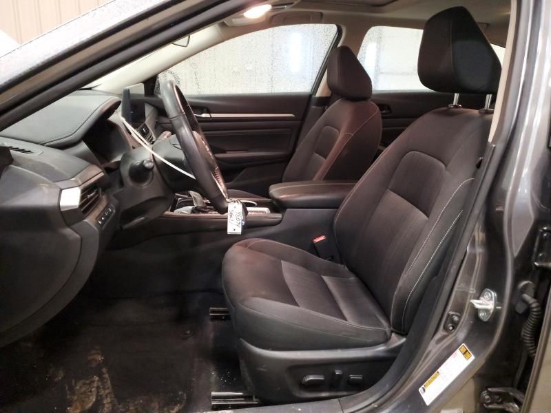 2023 Nissan Altima sv