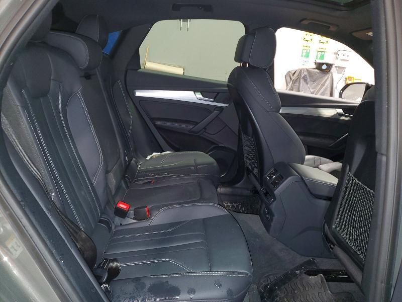 2024 Audi Q5 Sportback Premium 45