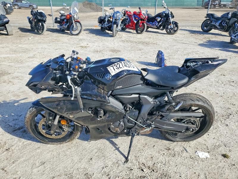 2025 Yamaha 1100 Virag