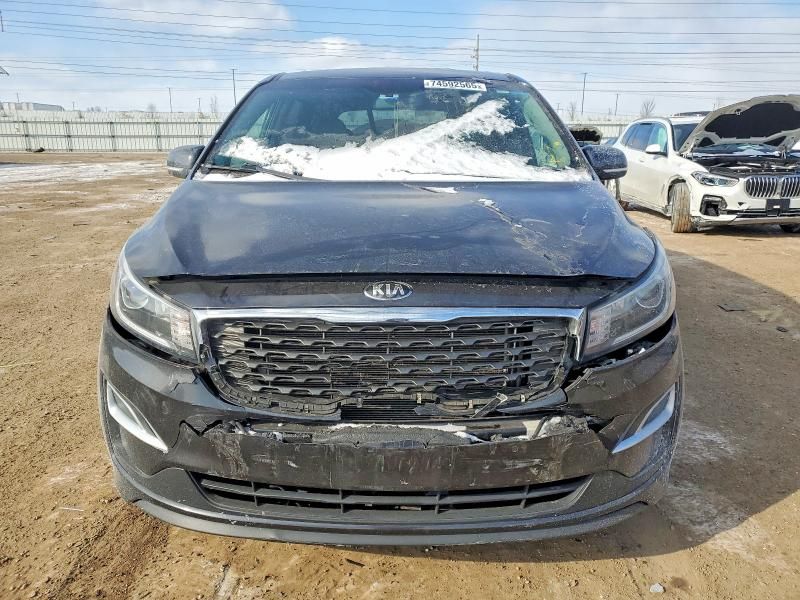 2020 KIA Sedona lx