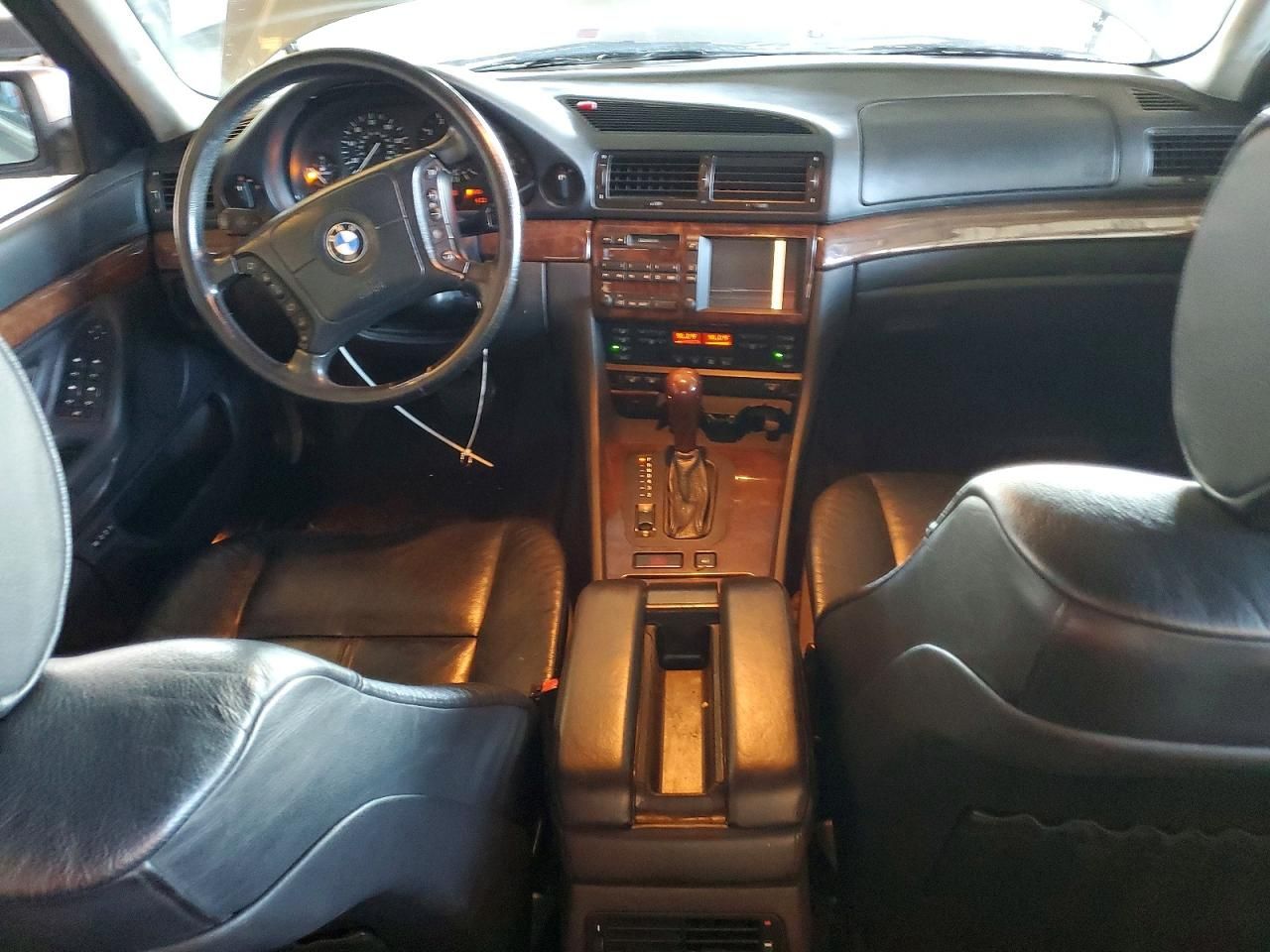 2000 BMW 740 i Automatic