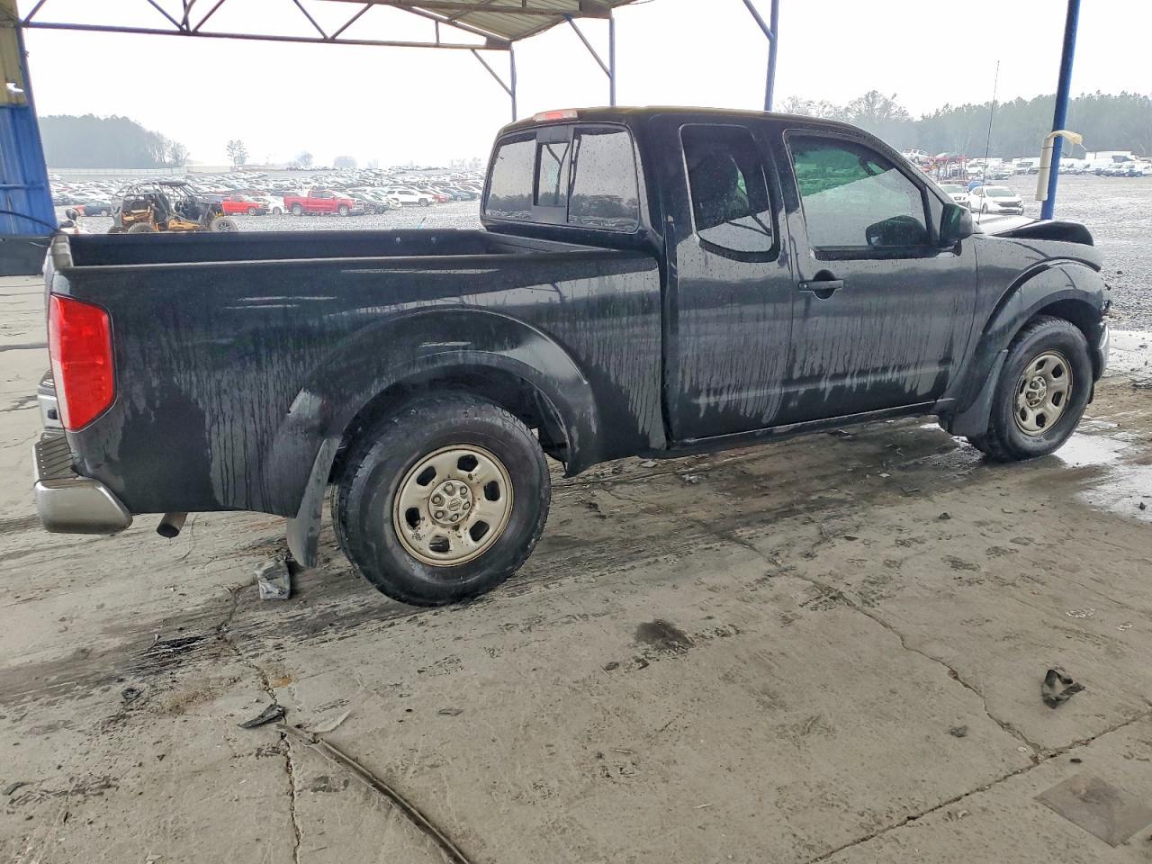 2009 Nissan Frontier King cab xe