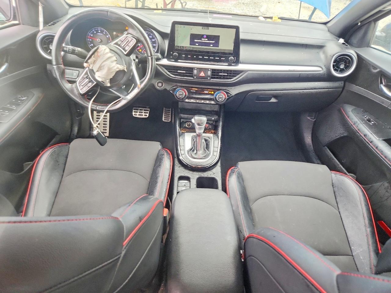 2023 KIA Forte gt