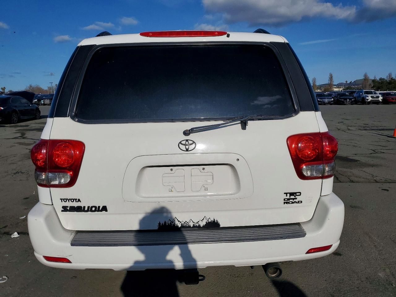 2005 Toyota Sequoia SR5