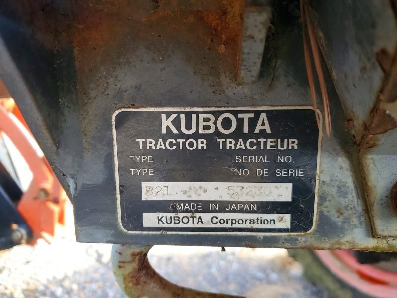 1999 Kubota B21 Backhoe