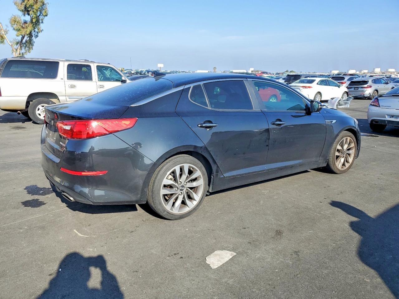 2015 KIA Optima sx