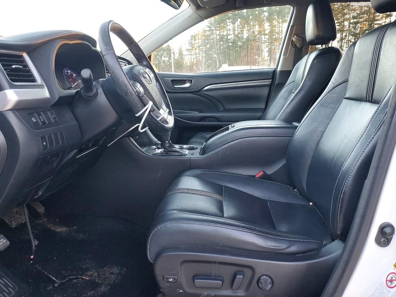 2017 Toyota Highlander se