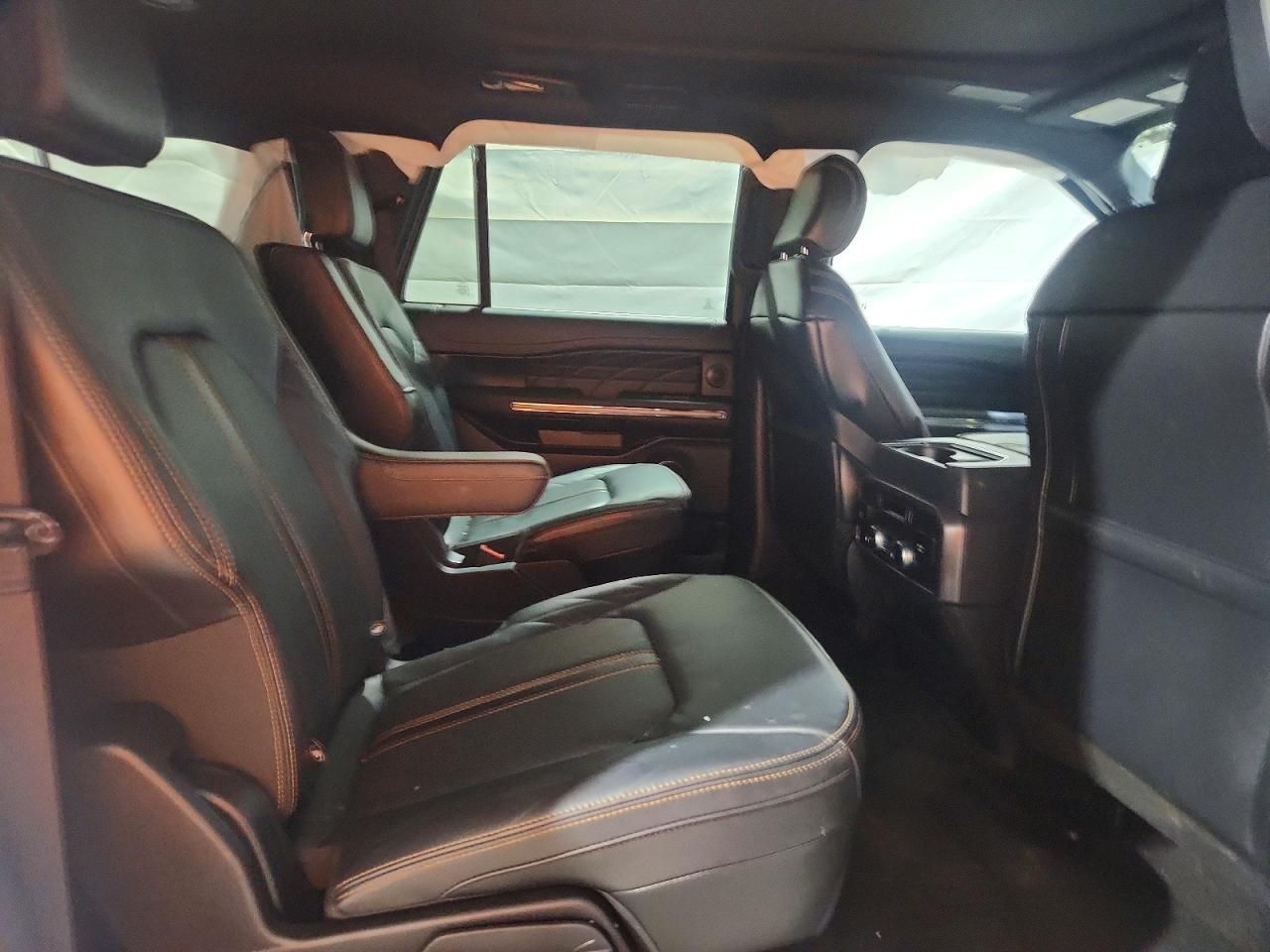 2022 Ford Expedition max Platinum