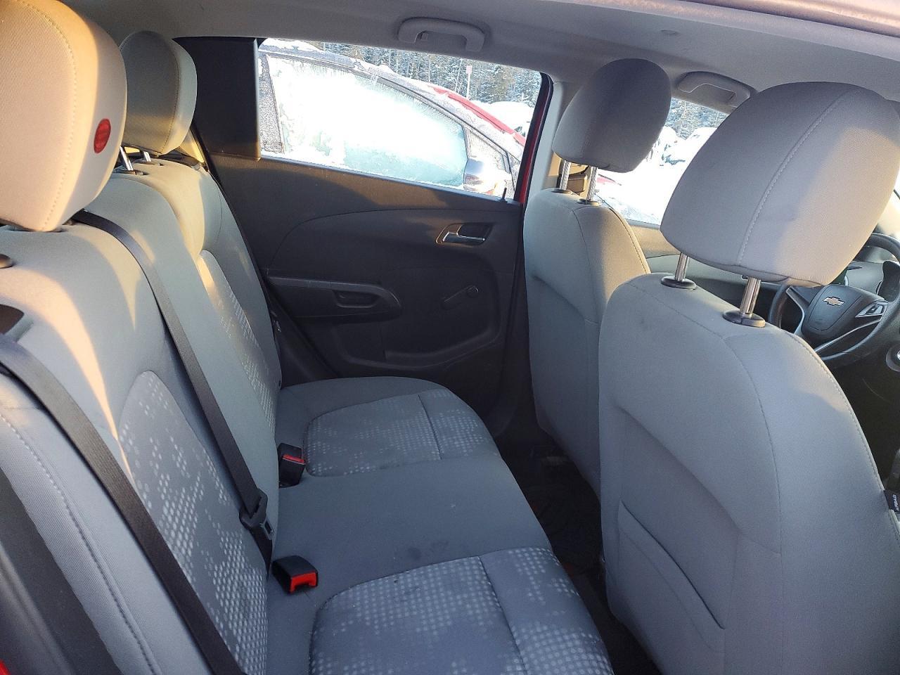 2014 Chevrolet Sonic ls