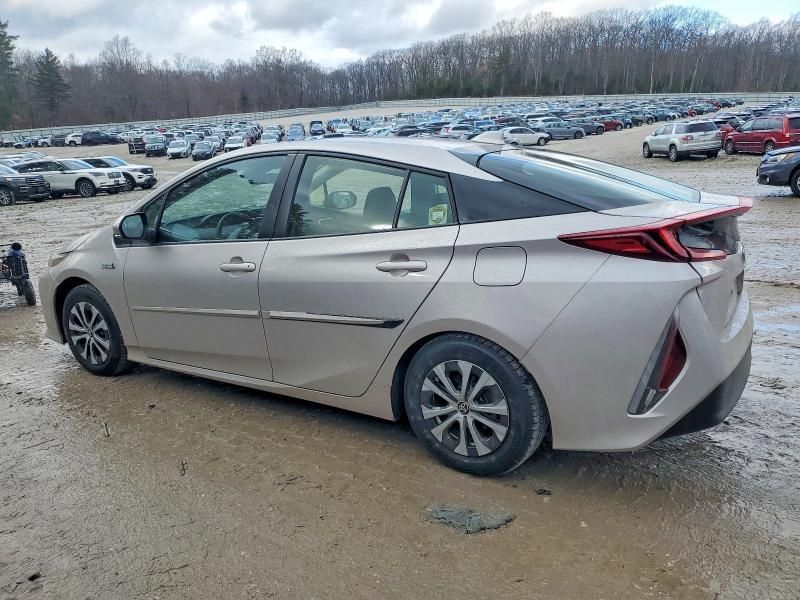2021 Toyota Prius Prime le