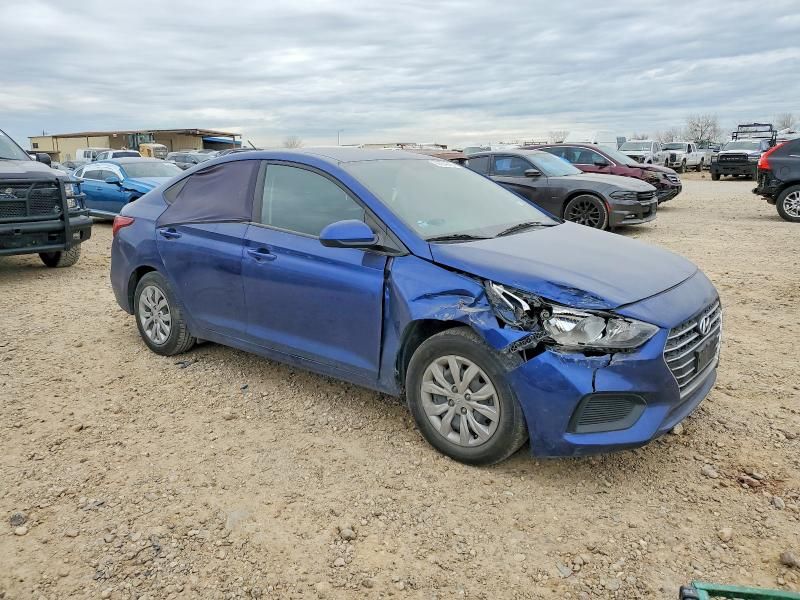 2022 Hyundai Accent se