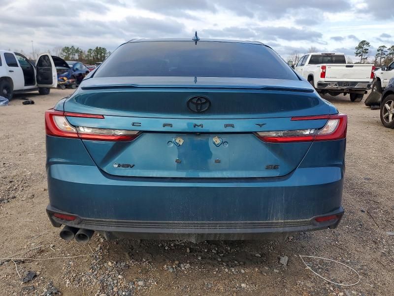 2025 Toyota Camry se