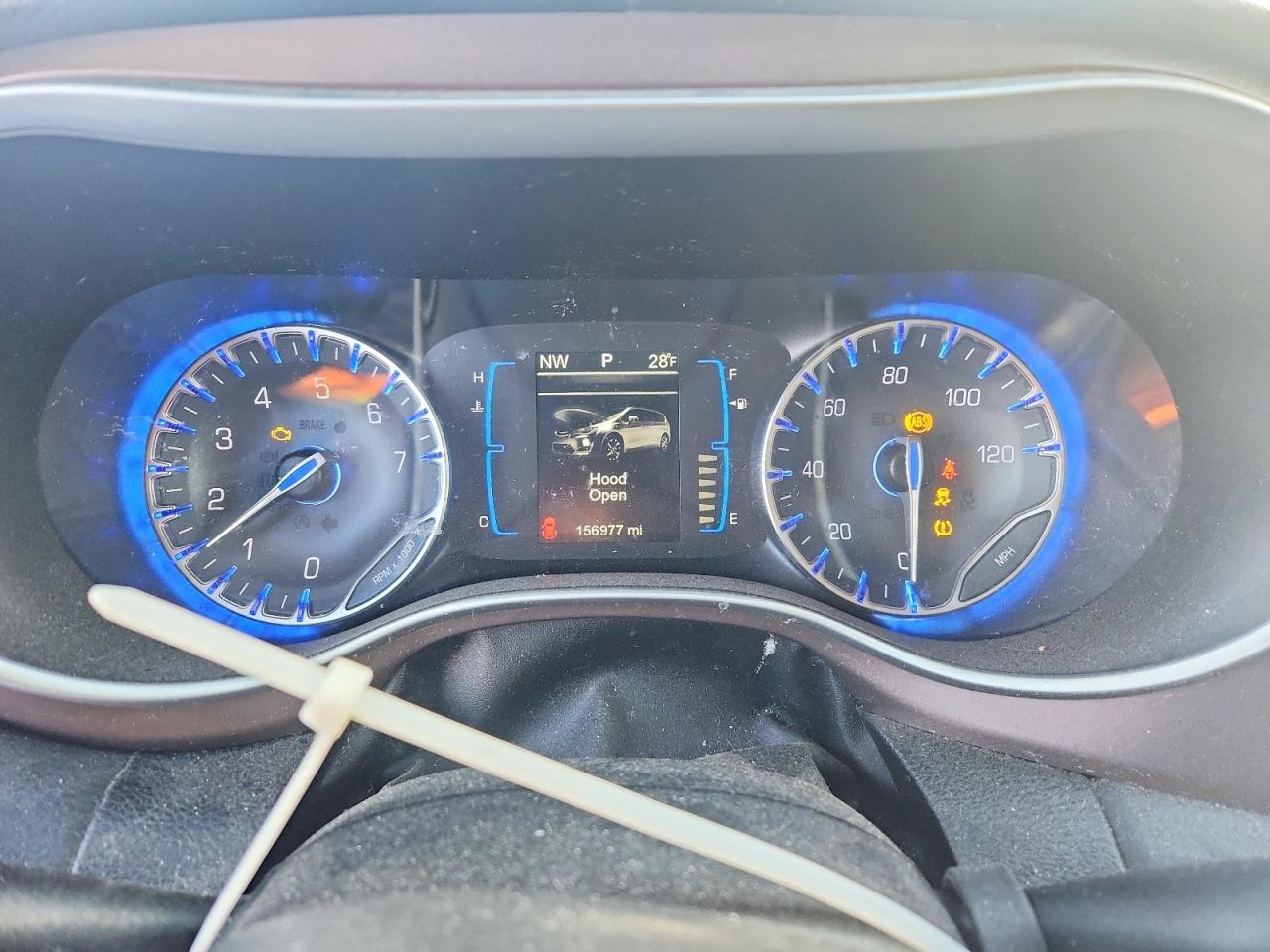 2017 Chrysler Pacifica Touring l