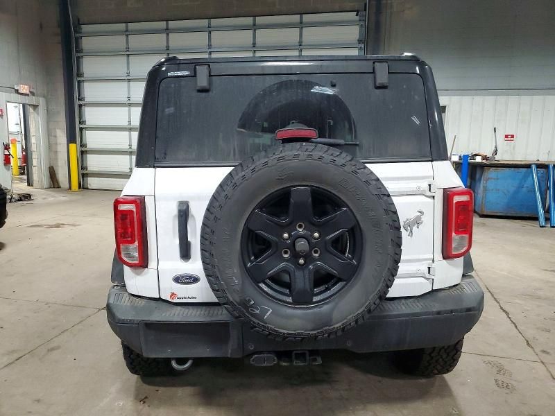 2024 Ford Bronco Black Diamond
