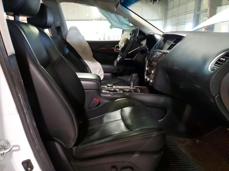 2016 Nissan Pathfinder