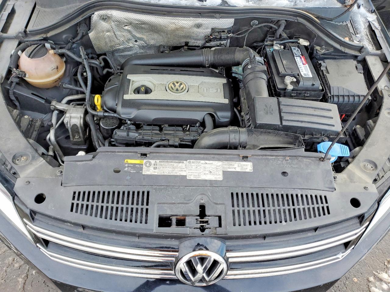 2015 Volkswagen Tiguan s