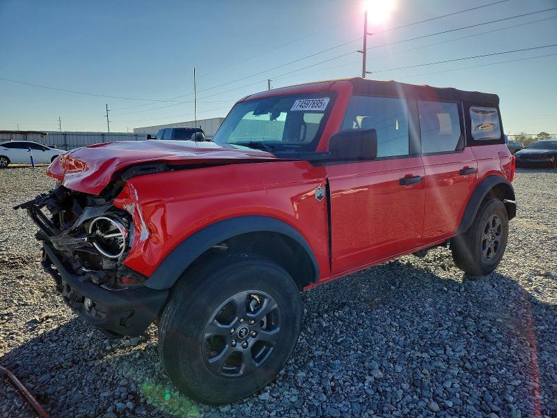 2021 Ford Bronco Base