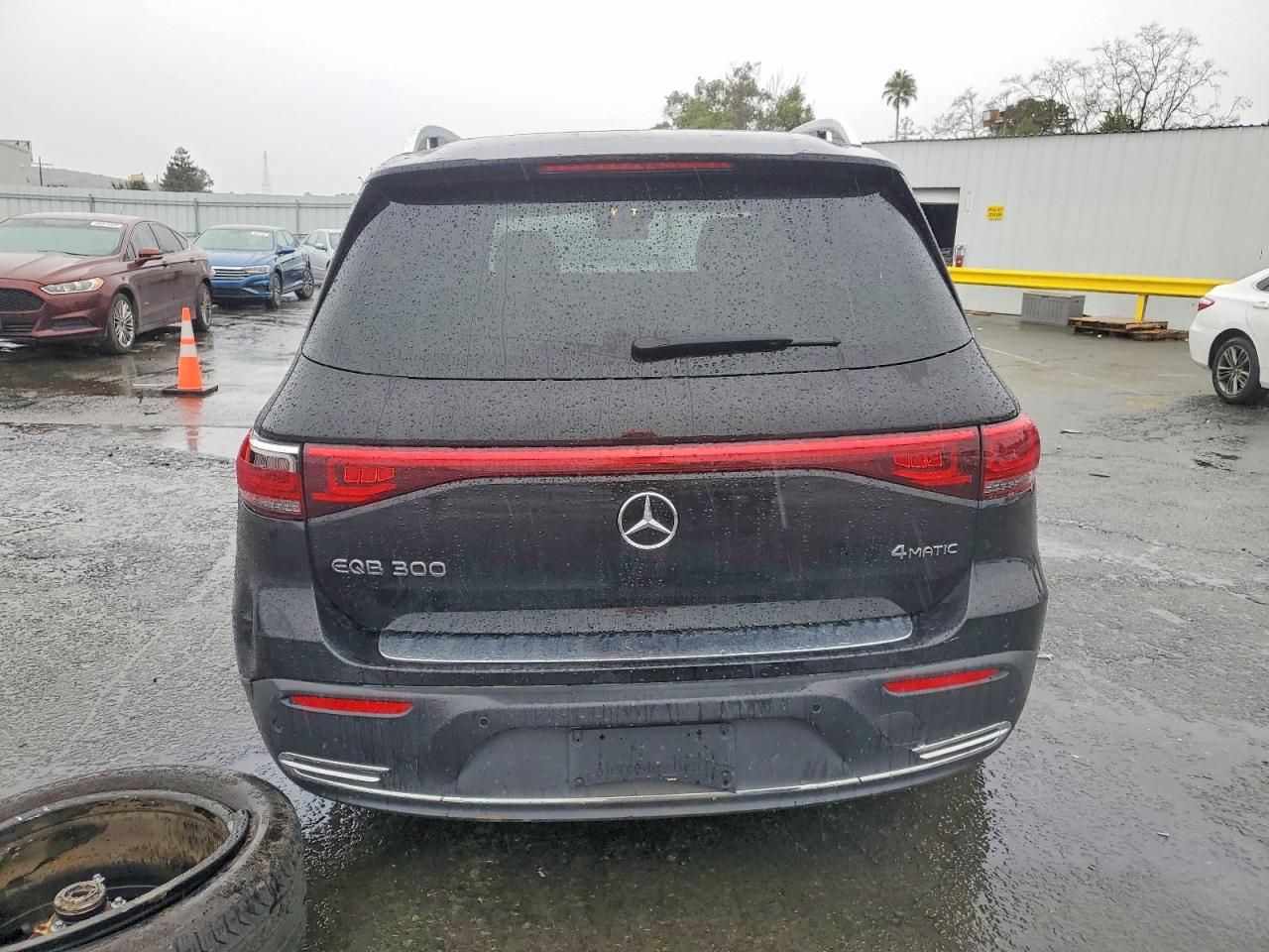 2023 Mercedes-Benz Eqb 300 4matic