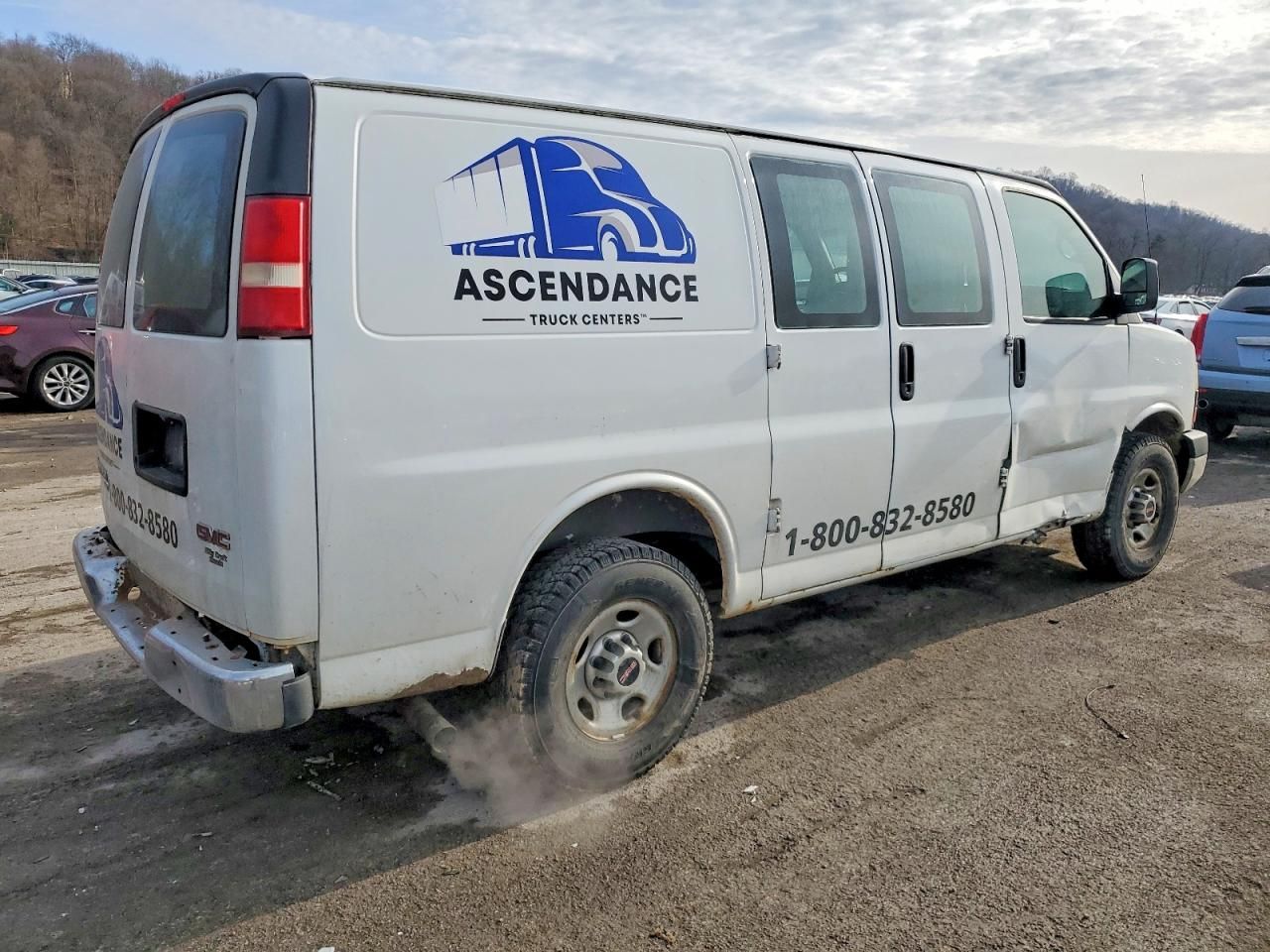 2014 GMC Savana 2500 Delivery Van