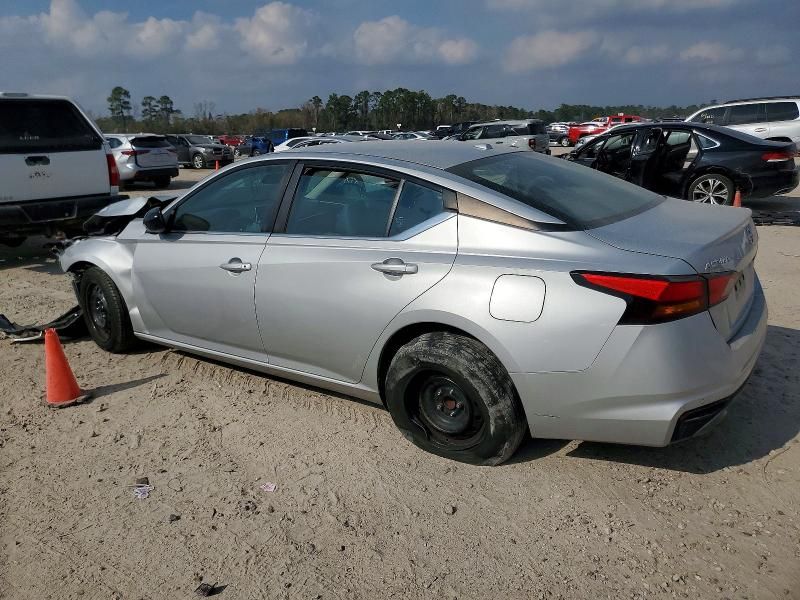 2021 Nissan Altima sr