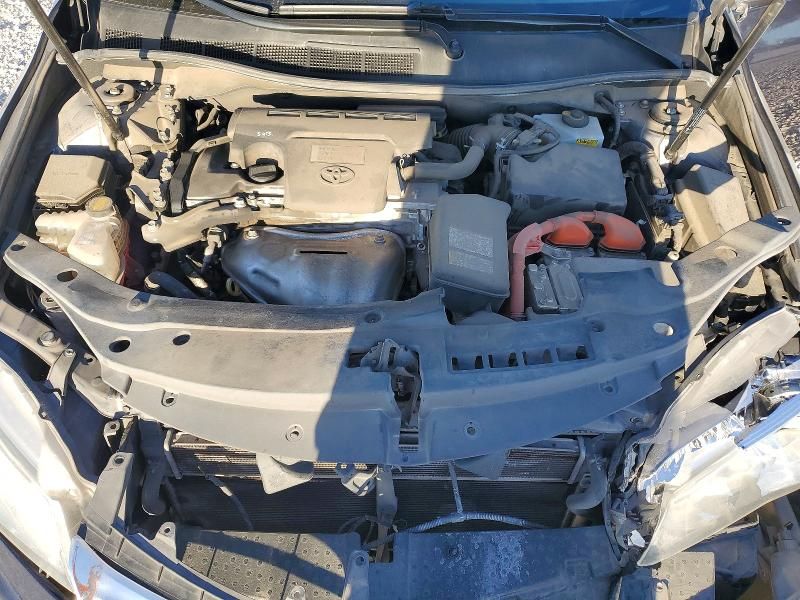 2016 Toyota Camry Hybrid