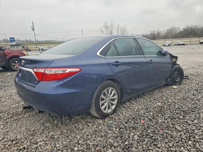 2016 Toyota Camry le