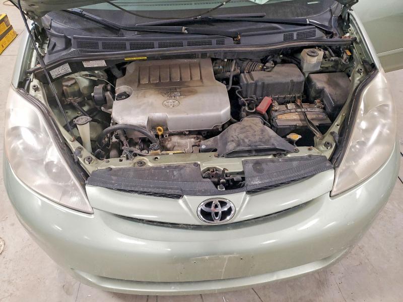 2009 Toyota Sienna ce