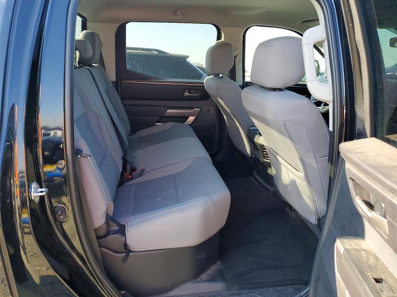 2024 Toyota Tundra Crewmax sr