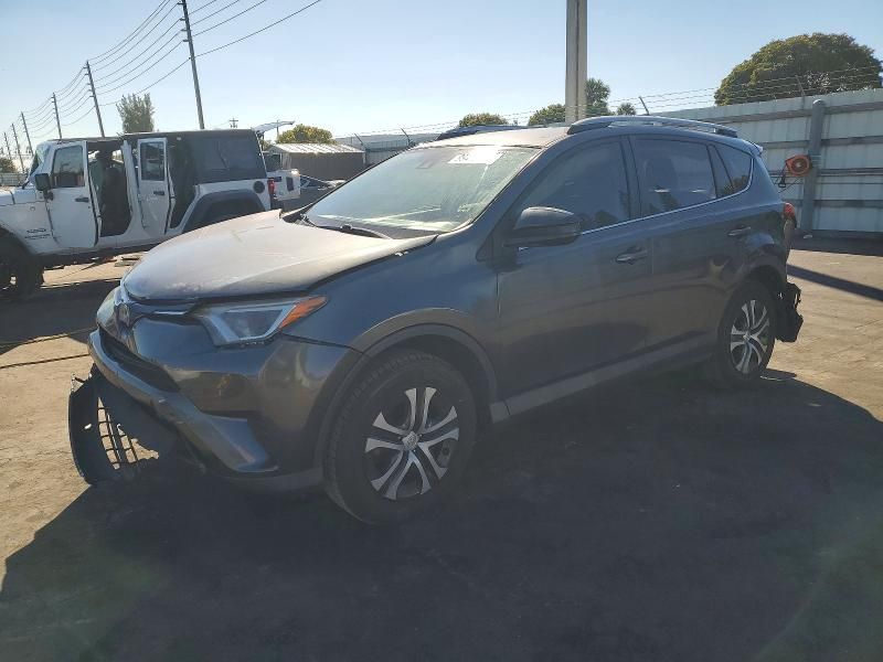 2018 Toyota Rav4 le