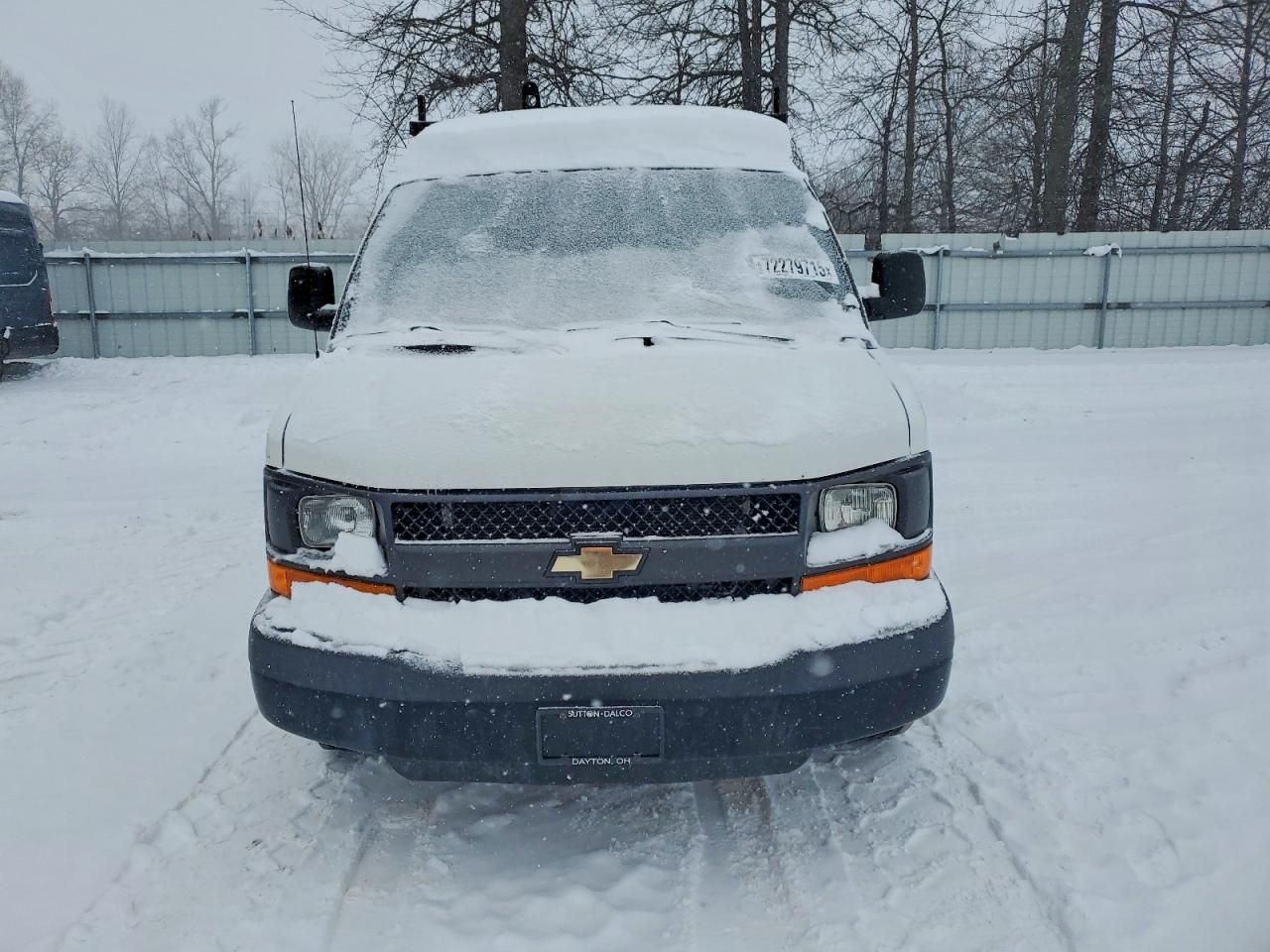 2016 Chevrolet Express G2500 Delivery Van