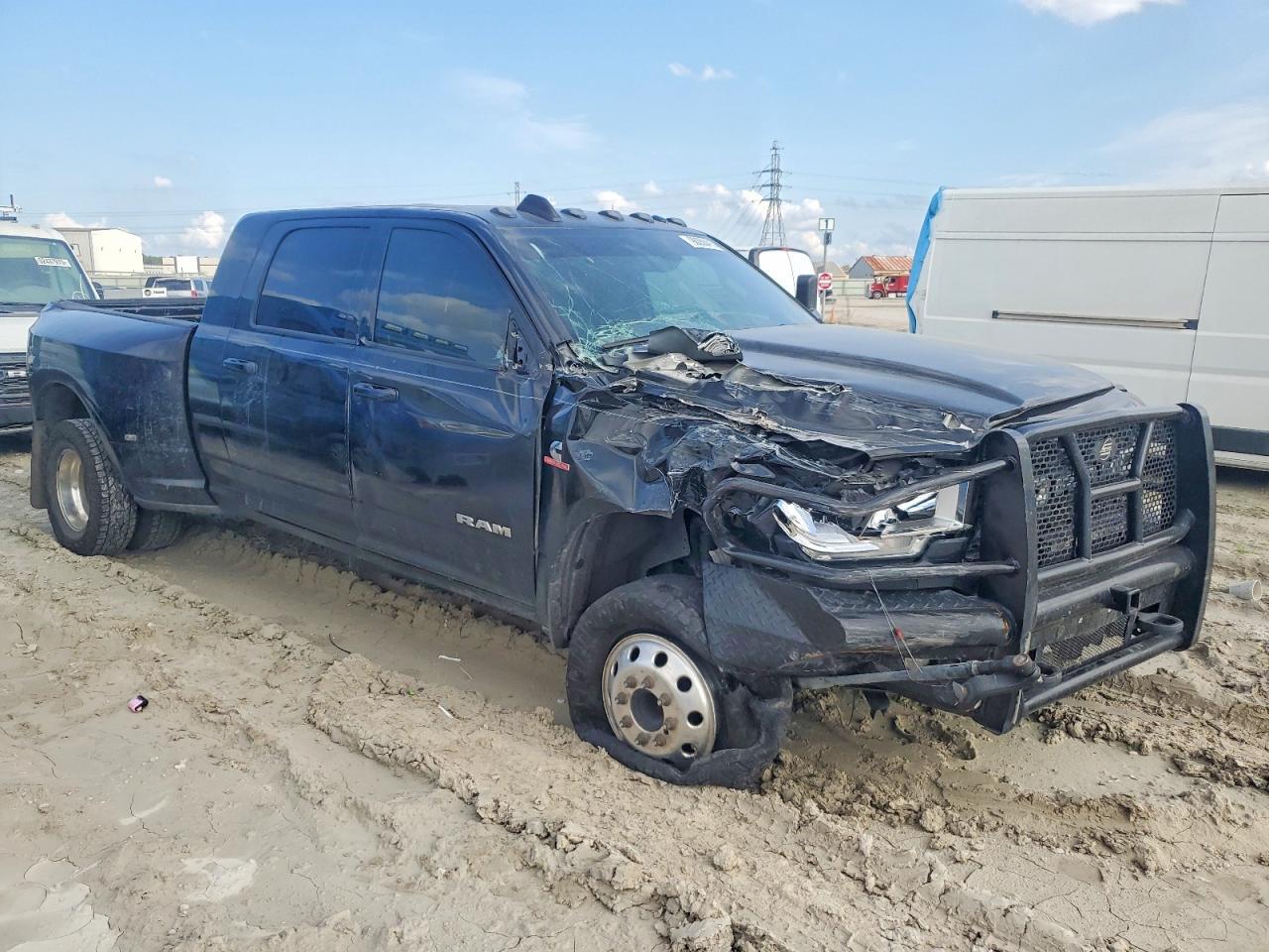 2022 Dodge Ram 3500