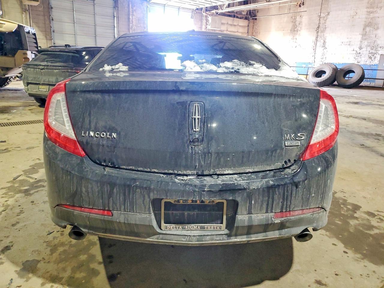2014 Lincoln MKS