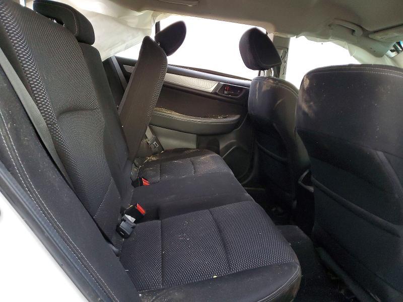 2019 Subaru Outback 2.5i