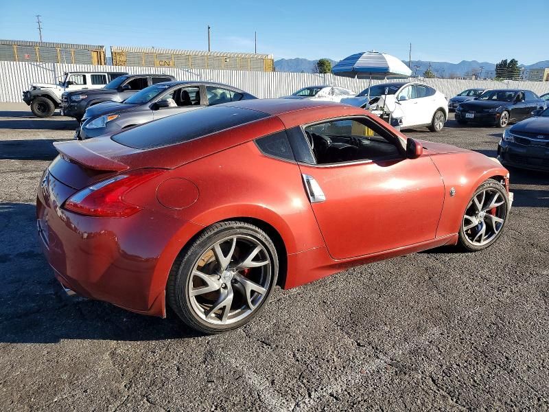 2014 Nissan 370z Base