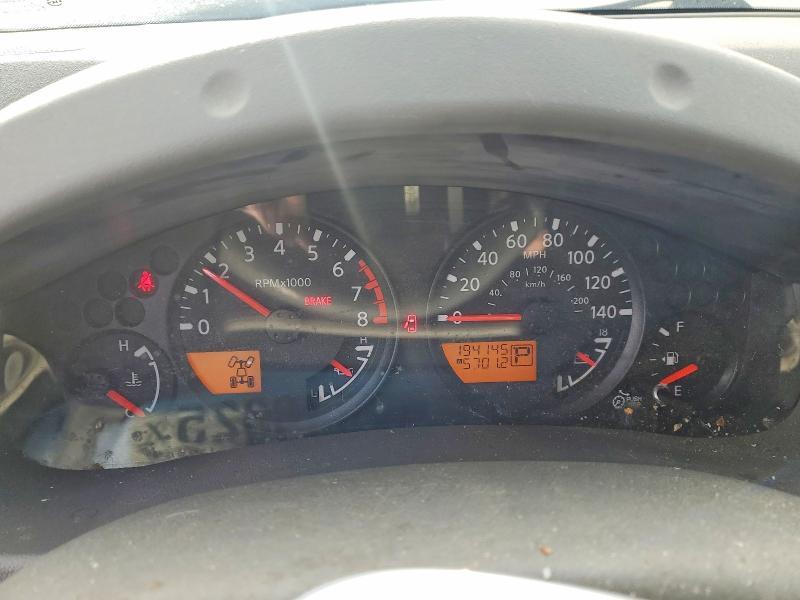 2014 Niss Frontier sv