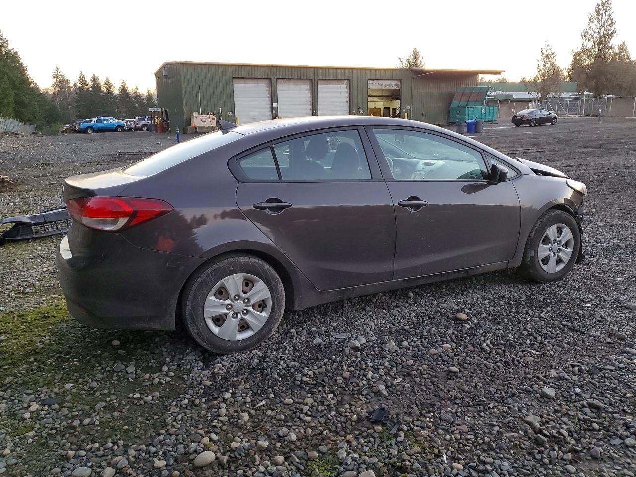 2017 KIA Forte lx