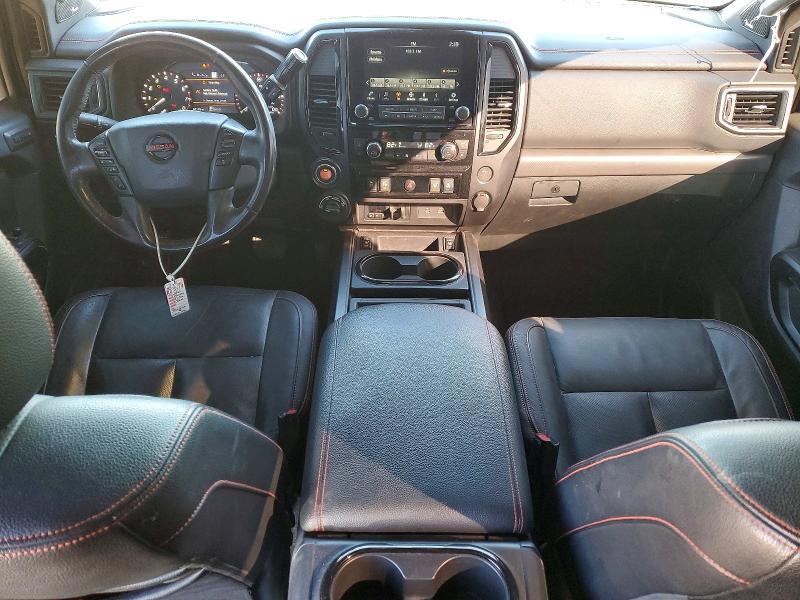 2021 Nissan Titan sv