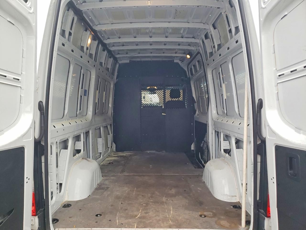 2023 Mercedes-Benz 2023 Mercedes Benz Sprinter 2500 Delivery Van