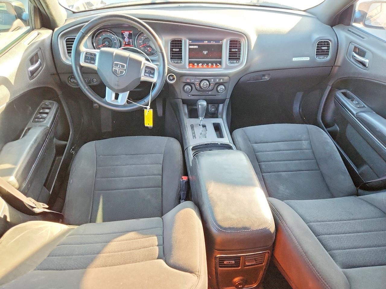 2014 Dodge Charger se