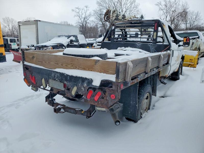 2006 Ford F350 Super Duty Flatbed Truck