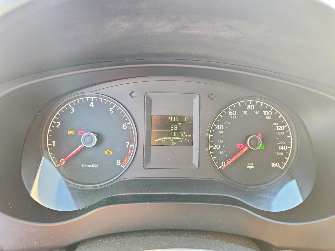 2011 Volkswagen Jetta Base