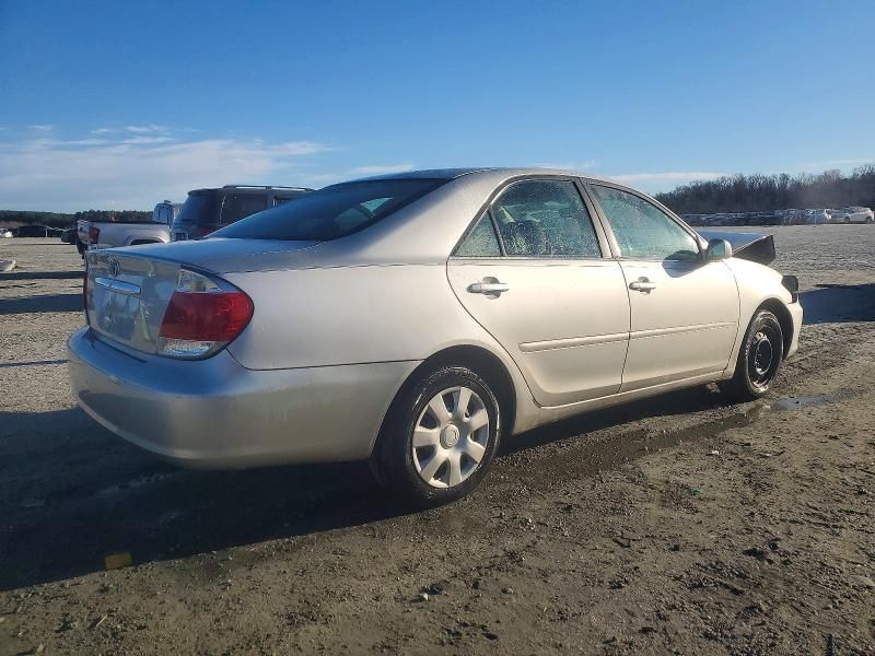 2006 Toyota Camry le